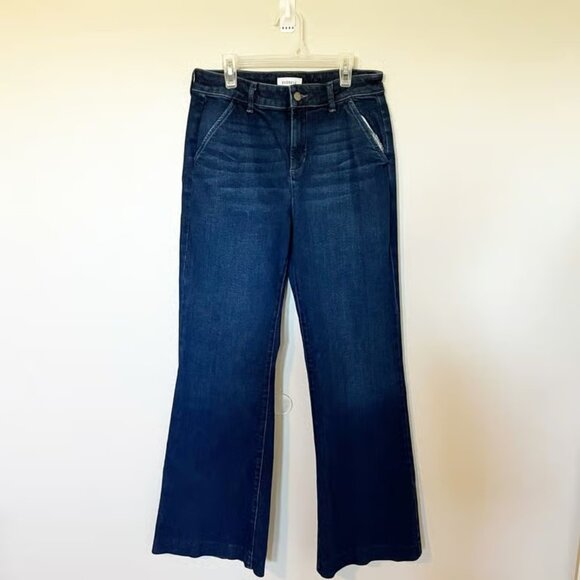 Evereve Dark Wash Denim High Rise Relaxed flare Leg Jean Trouser 29 - Picture 1 of 4
